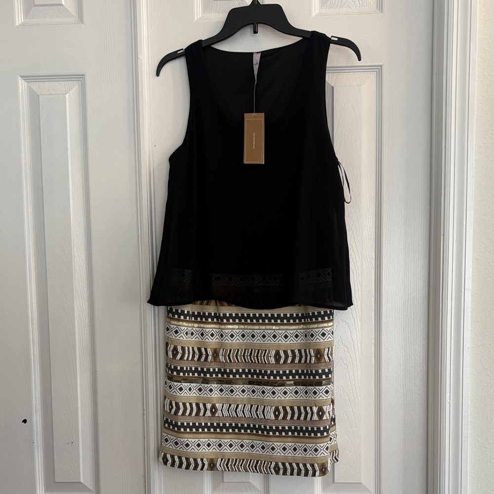 Alya Black and Gold Midi Dress